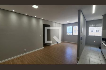 Sala de apartamento para alugar com 3 quartos, 58m² em Jardim do Lago Continuação, Campinas