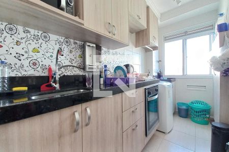 Apartamento à venda com 60m², 3 quartos e 2 vagasCozinha 