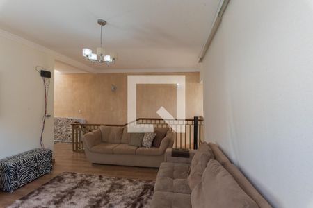 Casa de condomínio à venda com 255m², 3 quartos e 4 vagasSala de TV