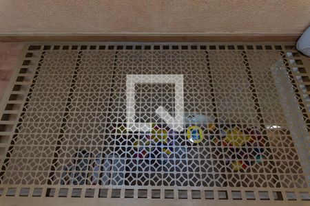 Casa de condomínio à venda com 255m², 3 quartos e 4 vagasDetalhe do Corredor