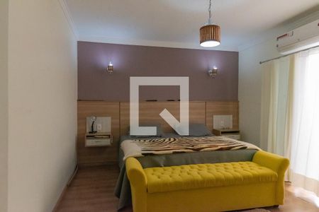 Casa de condomínio à venda com 255m², 3 quartos e 4 vagasSuíte 1