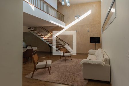 Sala de casa de condomínio à venda com 3 quartos, 255m² em Swiss Park, Campinas
