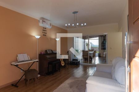 Sala 2 de casa de condomínio à venda com 3 quartos, 255m² em Swiss Park, Campinas