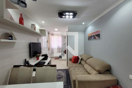 Sala de casa de condomínio à venda com 2 quartos, 65m² em Jardim Santa Emília, São Paulo
