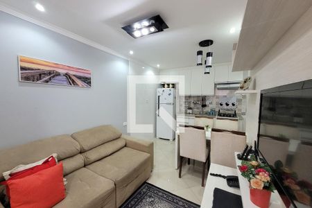 Sala de casa de condomínio à venda com 2 quartos, 65m² em Jardim Santa Emília, São Paulo