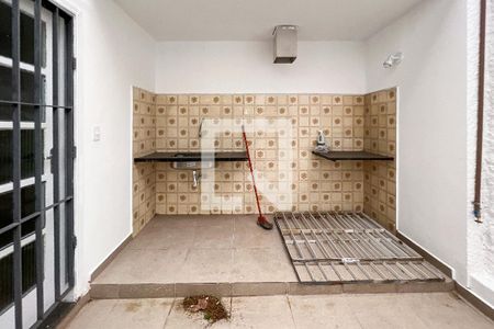 Casa para alugar com 330m², 4 quartos e 7 vagasÁrea de Serviço