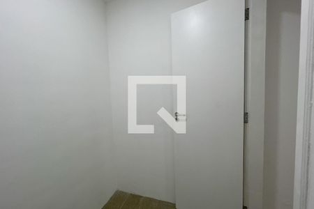 Casa para alugar com 330m², 4 quartos e 7 vagasBanheiro de Serviço