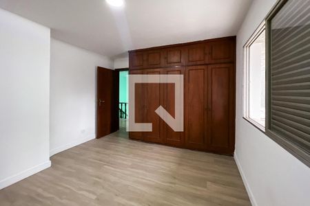 Casa para alugar com 330m², 4 quartos e 7 vagasQuarto 3