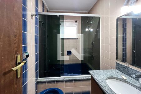 Casa para alugar com 330m², 4 quartos e 7 vagasBanheiro