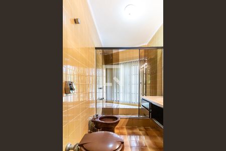 Casa à venda com 433m², 3 quartos e 5 vagas Casa à venda com 433m², 3 quartos e 5 vagasBanheiro da Suíte 1