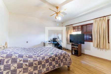 Casa à venda com 433m², 3 quartos e 5 vagas Casa à venda com 433m², 3 quartos e 5 vagasSuíte 2