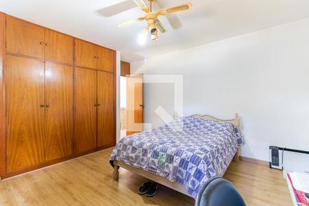 Casa à venda com 433m², 3 quartos e 5 vagas Casa à venda com 433m², 3 quartos e 5 vagasSuíte 2