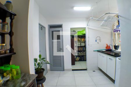 Área de Serviço de apartamento para alugar com 4 quartos, 150m² em Icaraí, Niterói