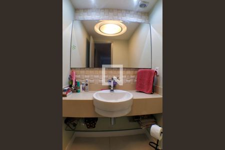 Apartamento para alugar com 150m², 4 quartos e 1 vaga Apartamento para alugar com 150m², 4 quartos e 1 vagaLavabo