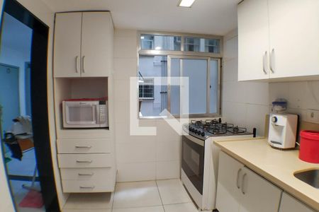 Apartamento para alugar com 150m², 4 quartos e 1 vaga Apartamento para alugar com 150m², 4 quartos e 1 vagaCozinha