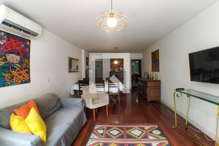 Sala de apartamento para alugar com 4 quartos, 150m² em Icaraí, Niterói