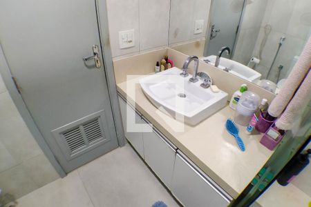 Apartamento para alugar com 150m², 4 quartos e 1 vaga Apartamento para alugar com 150m², 4 quartos e 1 vagaBanheiro Social