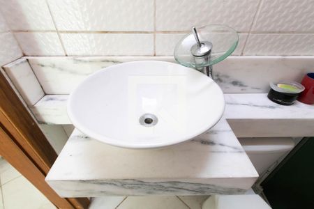 Casa para alugar com 285m², 3 quartos e 6 vagasDetalhe banheiro