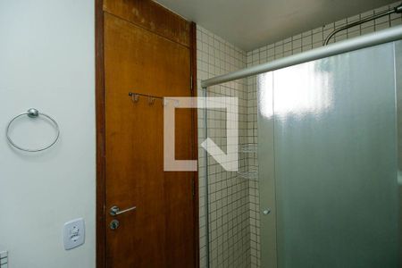 Apartamento à venda com 75m², 3 quartos e 1 vaga Apartamento à venda com 75m², 3 quartos e 1 vagaBanheiro Suíte