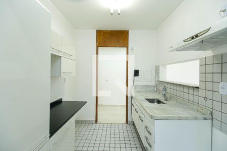 Apartamento à venda com 75m², 3 quartos e 1 vaga Apartamento à venda com 75m², 3 quartos e 1 vagaCozinha