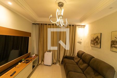 Sala de TV de casa à venda com 2 quartos, 400m² em Vila Rio Branco, São Paulo