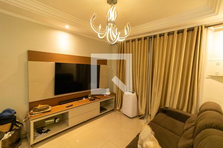 Sala de TV de casa à venda com 2 quartos, 400m² em Vila Rio Branco, São Paulo