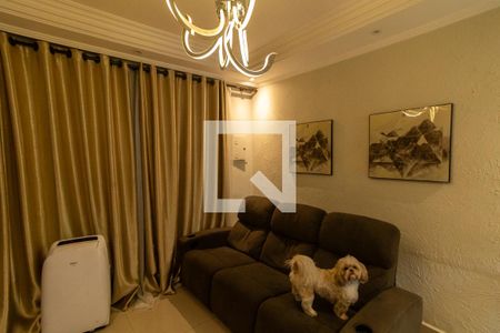 Sala de TV de casa à venda com 2 quartos, 400m² em Vila Rio Branco, São Paulo