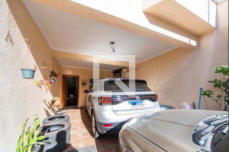 Casa à venda com 111m², 3 quartos e 2 vagas Casa à venda com 111m², 3 quartos e 2 vagasGaragem