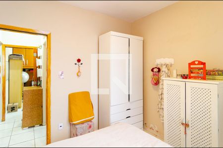 Casa à venda com 275m², 3 quartos e 3 vagas Casa à venda com 275m², 3 quartos e 3 vagasSuíte