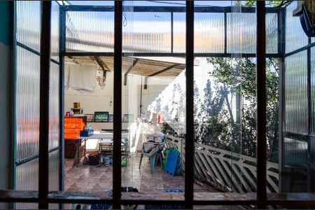 Casa à venda com 275m², 3 quartos e 3 vagas Casa à venda com 275m², 3 quartos e 3 vagasVista do Quarto 3