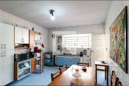 Casa à venda com 275m², 3 quartos e 3 vagas Casa à venda com 275m², 3 quartos e 3 vagasCozinha