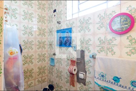 Casa à venda com 275m², 3 quartos e 3 vagas Casa à venda com 275m², 3 quartos e 3 vagasBanheiro da Suíte