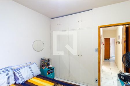 Casa à venda com 275m², 3 quartos e 3 vagas Casa à venda com 275m², 3 quartos e 3 vagasQuarto 2