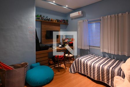 Quarto 1 de casa para alugar com 4 quartos, 300m² em Aclimação, São Paulo