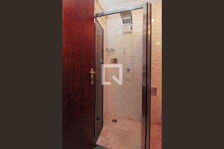 Apartamento para alugar com 71m², 1 quarto e sem vagaBanheiro da Suíte