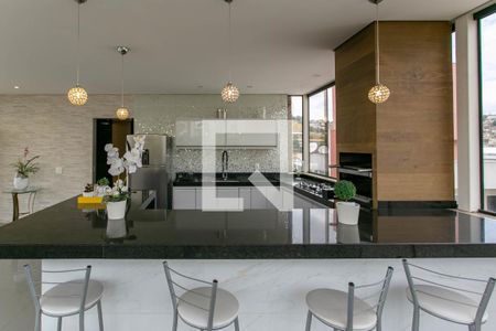 Apartamento para alugar com 253m², 4 quartos e 3 vagasCobertura