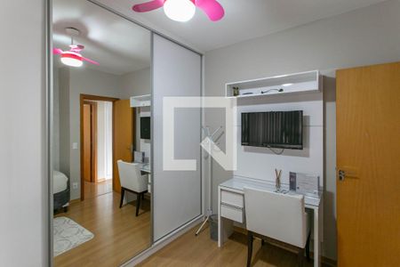Apartamento para alugar com 253m², 4 quartos e 3 vagasQuarto 2
