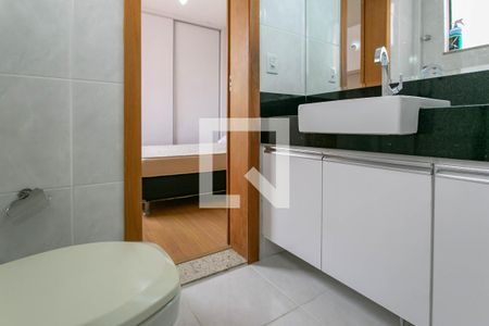 Apartamento para alugar com 253m², 4 quartos e 3 vagasBanheiro da Suíte 2
