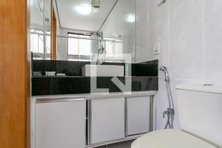 Apartamento para alugar com 253m², 4 quartos e 3 vagasBanheiro da Suíte 1