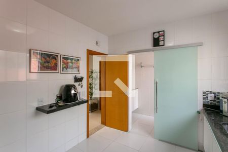 Apartamento para alugar com 253m², 4 quartos e 3 vagasCozinha