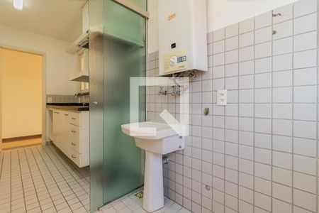 Apartamento à venda com 120m², 3 quartos e 2 vagas Apartamento à venda com 120m², 3 quartos e 2 vagasÁrea de Serviço