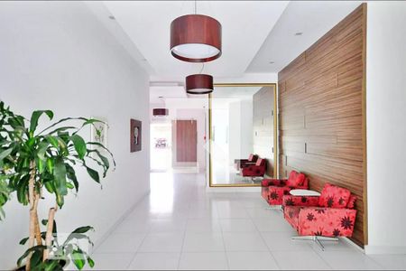 Apartamento à venda com 120m², 3 quartos e 2 vagasHall social