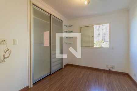Apartamento à venda com 120m², 3 quartos e 2 vagas Apartamento à venda com 120m², 3 quartos e 2 vagasSuíte 1