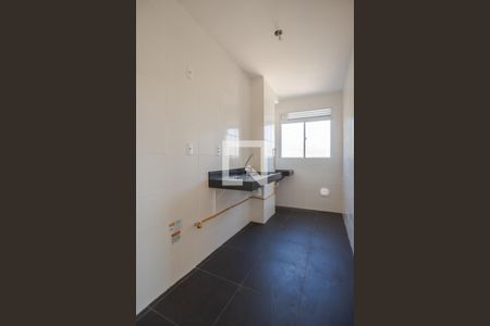 Apartamento para alugar com 50m², 2 quartos e 1 vaga Apartamento para alugar com 50m², 2 quartos e 1 vagaCozinha e Área de Serviço