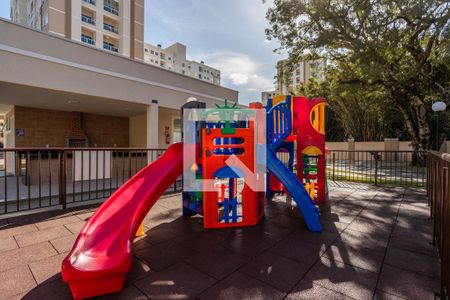 Apartamento para alugar com 50m², 2 quartos e 1 vaga Apartamento para alugar com 50m², 2 quartos e 1 vagaÁrea comum - Playground