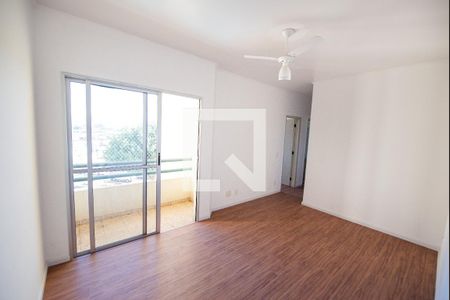 Sala de apartamento para alugar com 3 quartos, 90m² em Parque Senhor do Bonfim, Taubaté