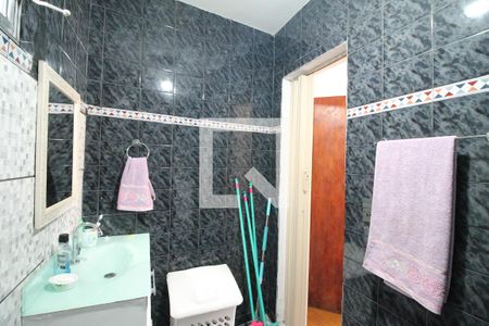 Casa à venda com 300m², 2 quartos e 5 vagasBanheiro da Suíte