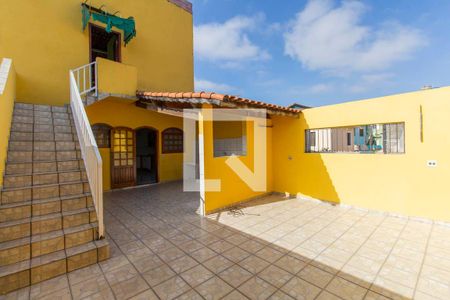 Quintal de casa para alugar com 3 quartos, 294m² em Vila Ponte Rasa, São Paulo