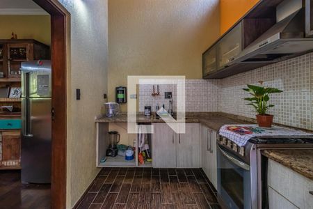 Casa de condomínio para alugar com 360m², 4 quartos e 3 vagas Casa de condomínio para alugar com 360m², 4 quartos e 3 vagasCozinha