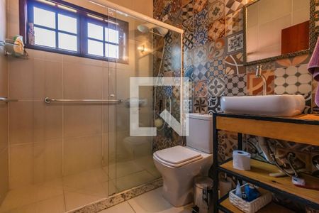 Casa de condomínio para alugar com 360m², 4 quartos e 3 vagas Casa de condomínio para alugar com 360m², 4 quartos e 3 vagasBanheiro Social